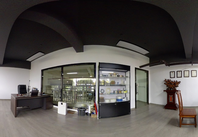 星空手机注册生产车间（一）