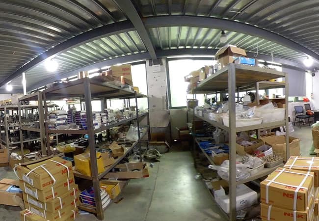 星空手机注册生产车间（二）